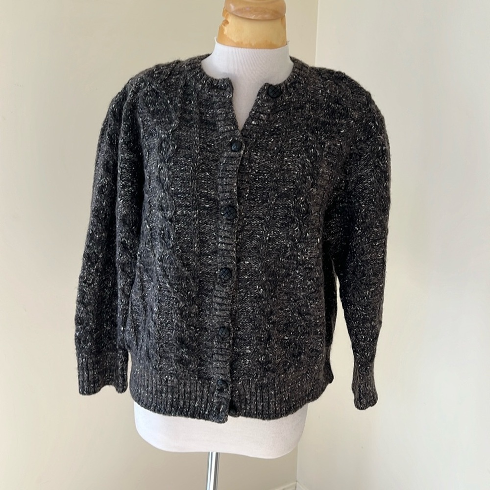 Bogner  SZ 8, brown combo wool blend cardigan sweater.